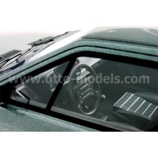 Volkswagen Scirocco GTX Kamei Cirrus Metal 1984 OttO mobile 1:18 Resinemodell (Türen, Motorhaube... nicht zu öffnen!)